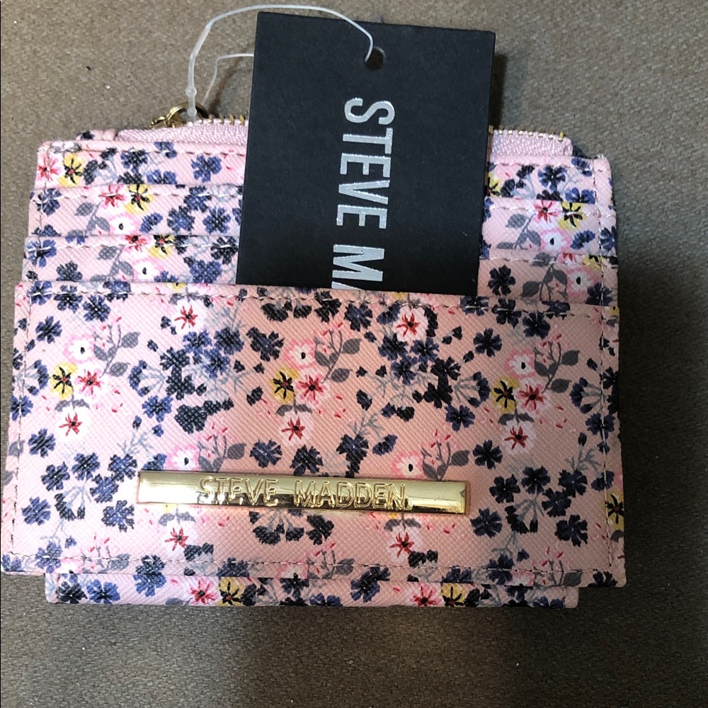 Steve Madden Pink Floral Card Case with Gold Logo